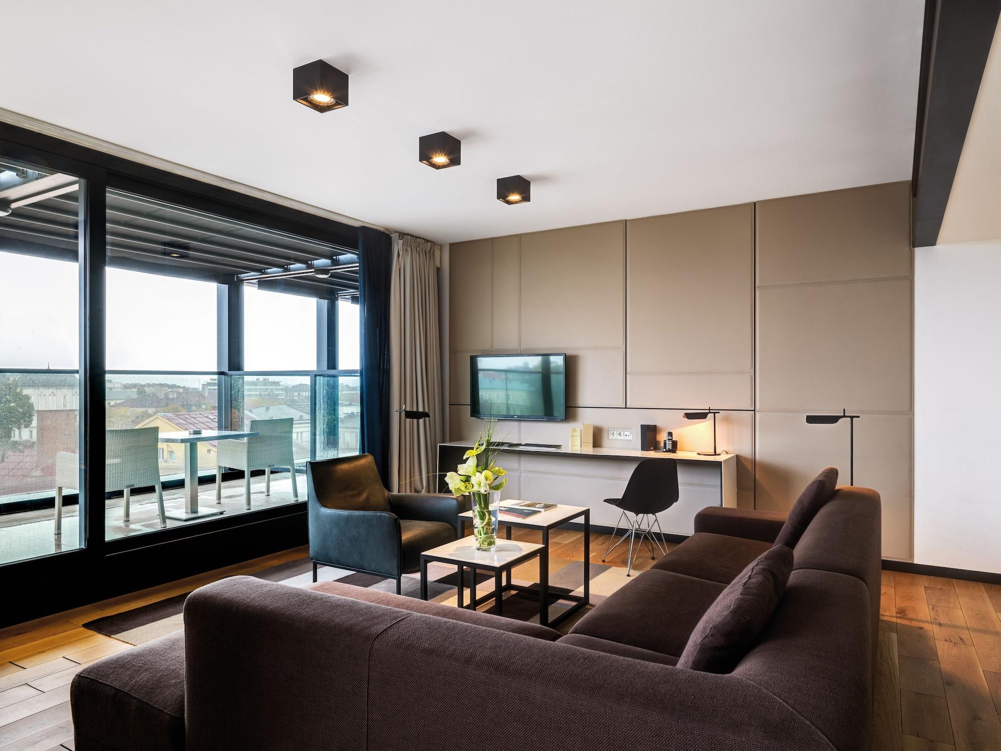 Sense Hotel Sofia, A Member Of Design Hotels Eksteriør bilde