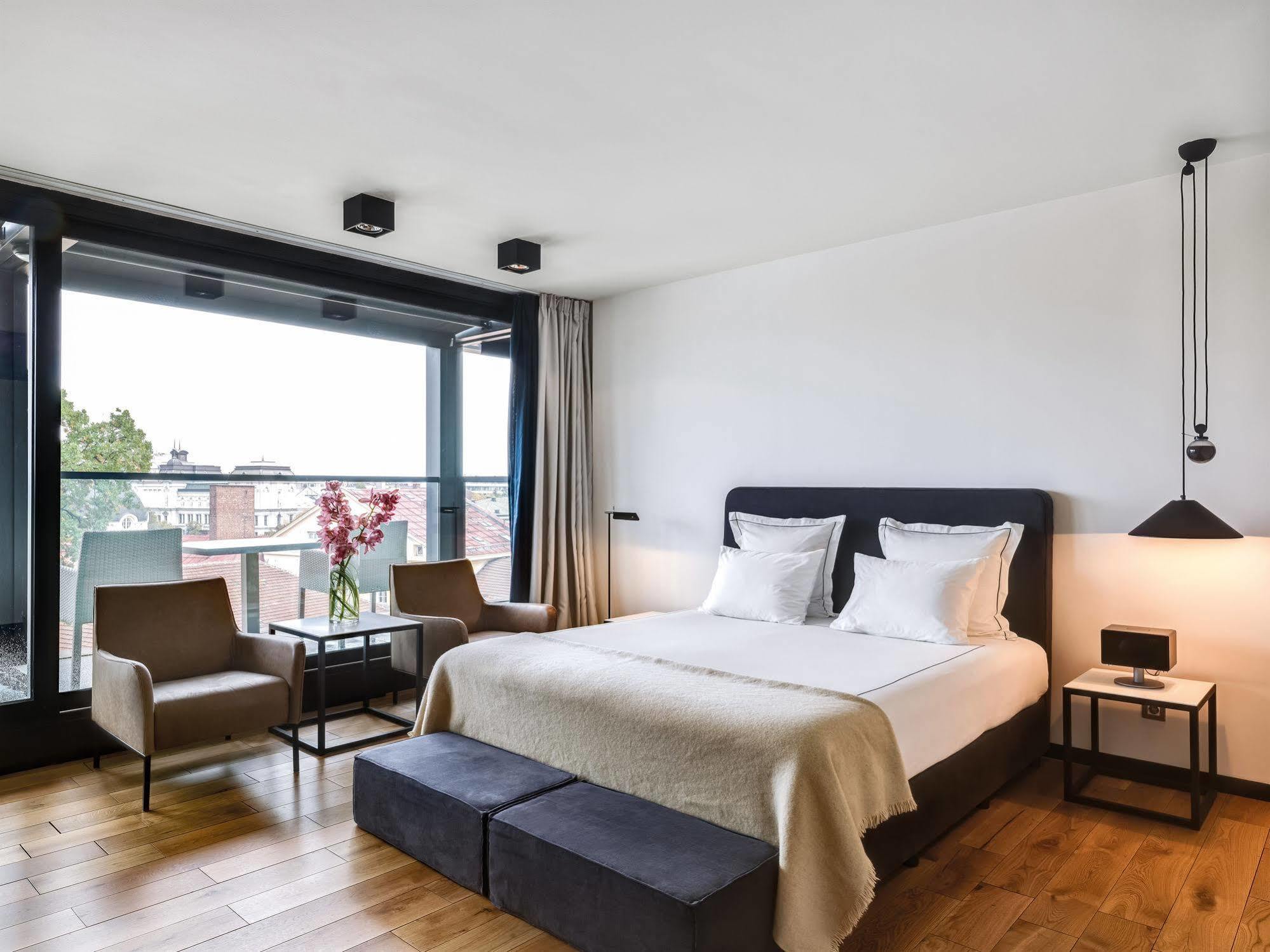 Sense Hotel Sofia, A Member Of Design Hotels Eksteriør bilde